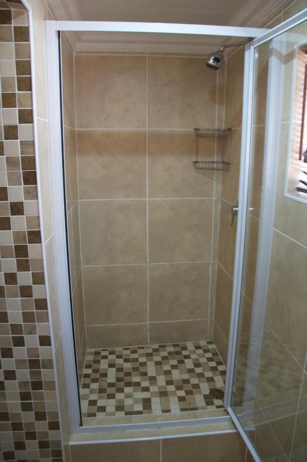 Mi Casa Guest House Uitenhage المظهر الخارجي الصورة