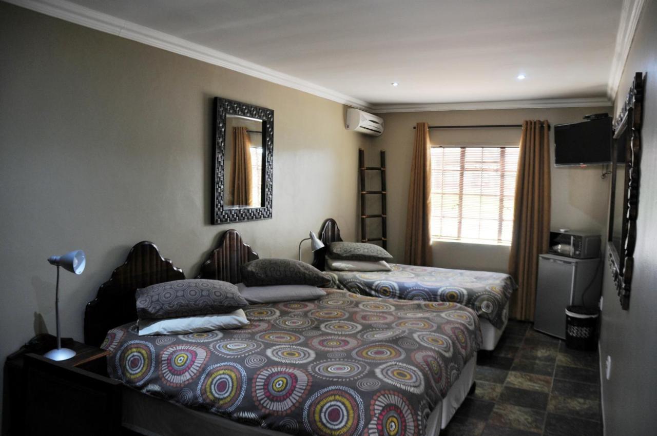 Mi Casa Guest House Uitenhage المظهر الخارجي الصورة